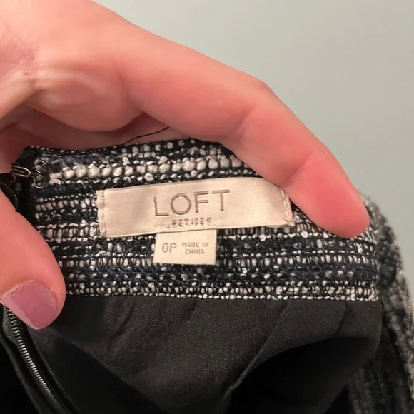 Loft pencil skirt - Picture 2 of 3